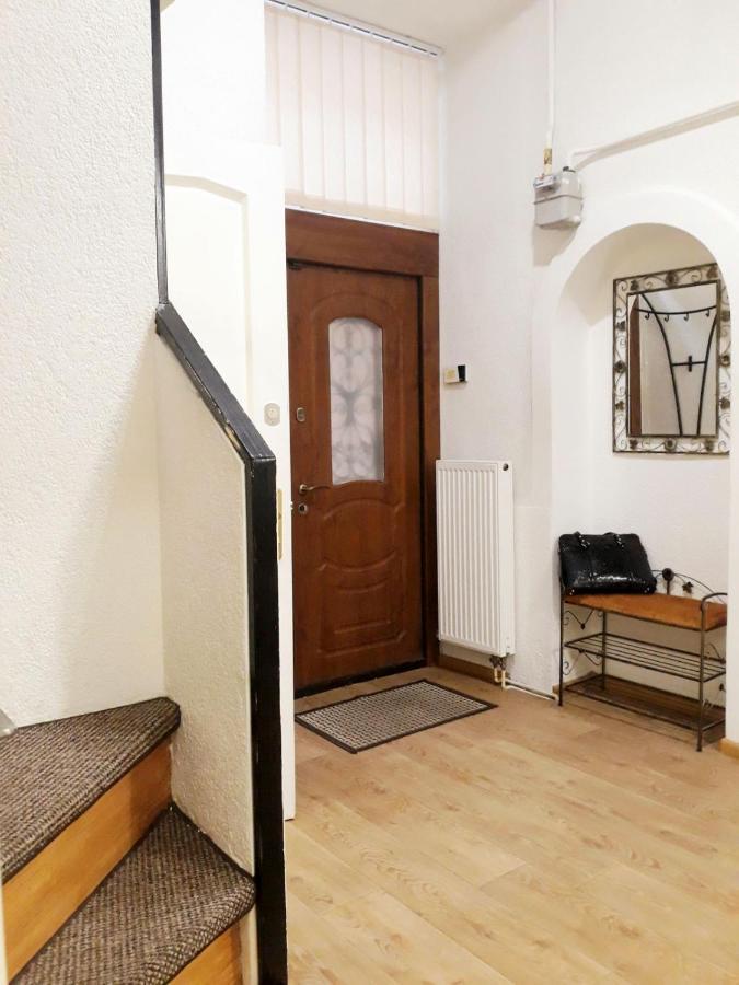 Regrand Apartment On Svobody 22 Lemberg Exterior foto